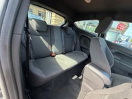 Ford Fiesta ST-LINE 12