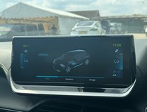 Peugeot 2008 50kWh GT SUV 5dr Electric Auto (7kW Charger) (136 ps) 28