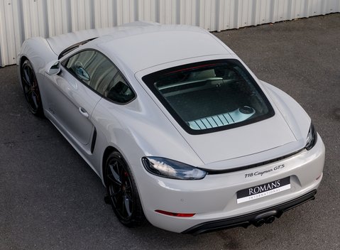 Porsche 718 Cayman GTS 9