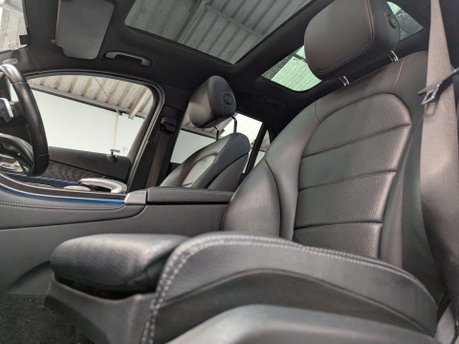 Mercedes-Benz GLC 2.1 GLC 250 D 4Matic AMG Line Premium+ Auto 4WD 5dr 37
