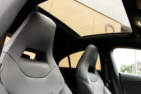 Mercedes-Benz CLA Class CLA 220 AMG LINE PREMIUM PLUS 36