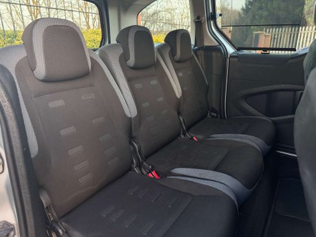 Citroen Berlingo Multispace 1.6 Berlingo Multispace XTR HDi 90 5dr 28