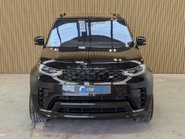 Land Rover Discovery 3.0 Discovery R-Dynamic HSE MHEV Auto 4WD 5dr 19