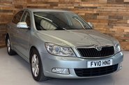 Skoda Octavia 1.4 TSI Elegance Hatchback 5dr Petrol DSG Euro 4 (122 ps) 1