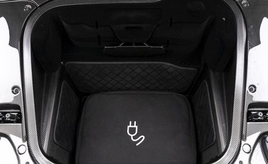 Porsche 918 Spyder 30