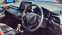 Toyota C-HR 2.0 VVT-h GPF Design SUV 5dr Petrol Hybrid CVT Euro 6 (s/s) (184 ps) 46