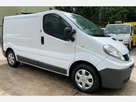 Renault Trafic 2.0 dCi SL29 eco Panel Van 3dr Diesel Manual L1 H1 (Phase 3) (180 g/km, 90 5