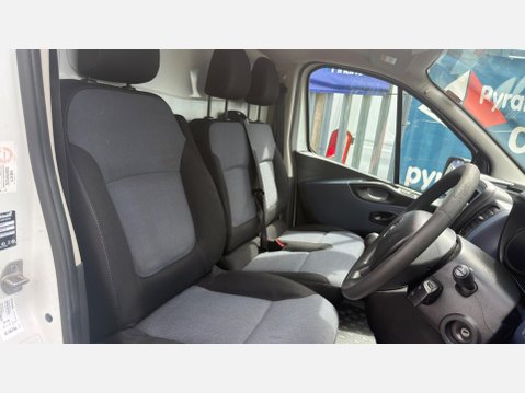 Vauxhall Vivaro 1.6 CDTi 2900 L1 H1 Euro 6 (s/s) 5dr 9