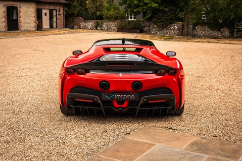 Ferrari SF90 Stradale 4.0T V8 7.9kWh F1 DCT 4WD Euro 6 (s/s) 2dr 8