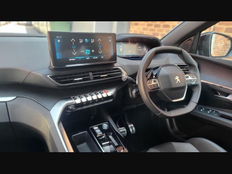 Peugeot 3008 PURETECH S/S ALLURE 12