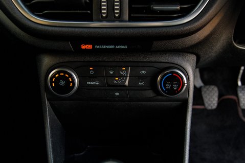 Ford Fiesta ST-LINE 33