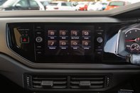 Volkswagen Polo SE TSI DSG 29