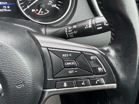 Nissan Qashqai 1.3 DIG-T Tekna Euro 6 (s/s) 5dr 32