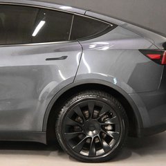 Tesla Model Y Model Y Long Range AWD 4WD 5dr 1