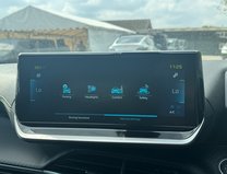 Peugeot 2008 50kWh GT SUV 5dr Electric Auto (7kW Charger) (136 ps) 25