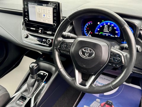 Toyota Corolla 1.8 VVT-h Icon Touring Sports CVT Euro 6 (s/s) 5dr 32