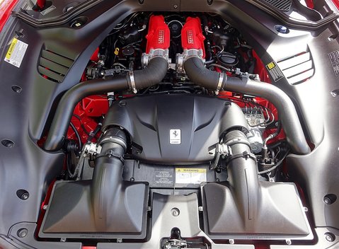 Ferrari California T 23