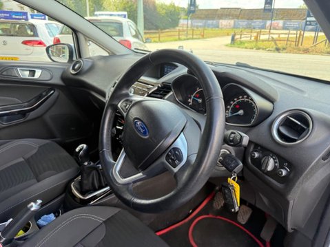 Ford Fiesta 1.5 TDCi Titanium Euro 5 5dr 8