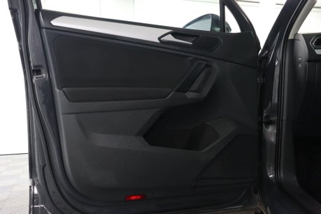 Volkswagen Tiguan SE NAV TSI 43