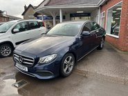 Mercedes-Benz E Class E 220 D SE 1