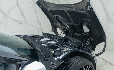 Aston Martin DBS Superleggera 39