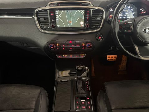 Kia Sorento CRDI KX-4 ISG 15