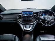 Mercedes-Benz V Class 2.0 V300d AMG Line G-Tronic+ Euro 6 (s/s) 5dr XLWB 27