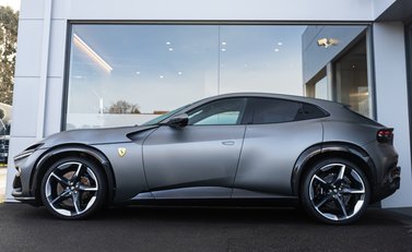 Ferrari Purosangue 3