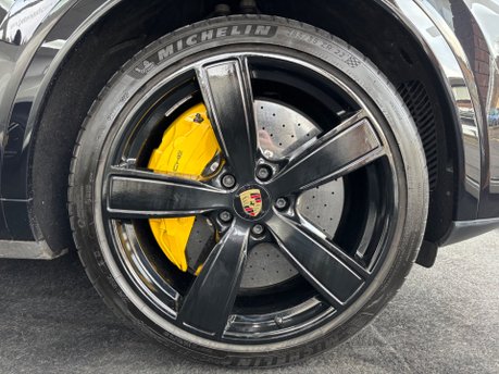 Porsche Cayenne 4.0 V8 E-Hybrid 17.9kWh Turbo S Coupe 5dr Petrol Plug-in Hybrid (680ps) 5