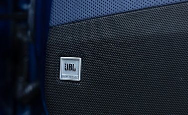 Ferrari 812 Superfast 24