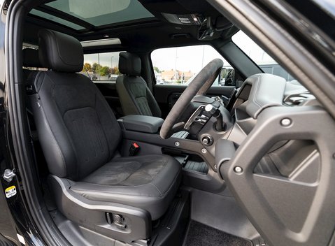 Land Rover Defender 90 V8 12