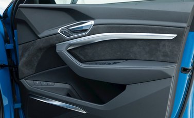 Audi E-Tron S Sportback 22