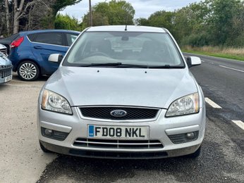 Ford Focus GHIA 16V