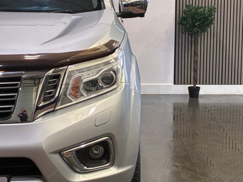 Nissan Navara 2.3 dCi Tekna 4WD Euro 6 (s/s) 4dr 52
