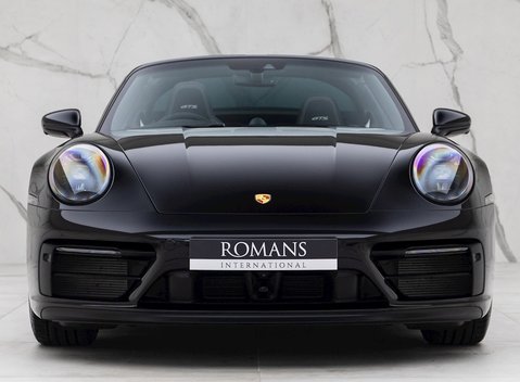 Porsche 911 (992) Targa 4 GTS 5