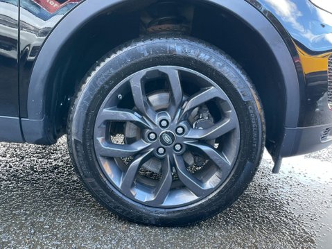 Land Rover Discovery Sport 2.0 TD4 Landmark Auto 4WD Euro 6 (s/s) 5dr 17