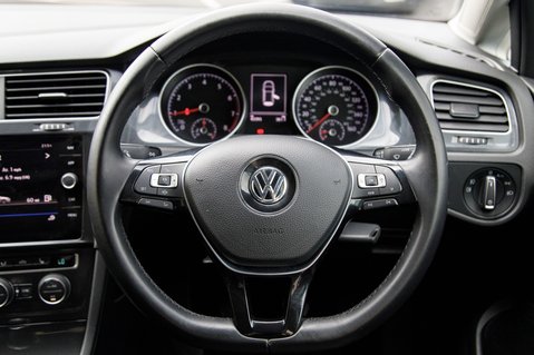 Volkswagen Golf MATCH EDITION TSI EVO 21