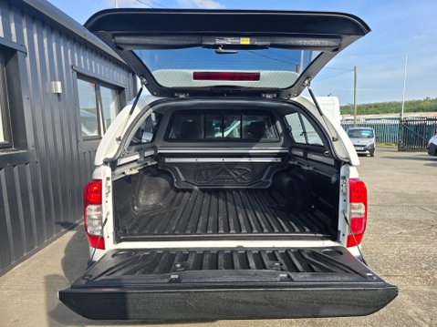 Nissan Navara DCI TEKNA SHR DCB 7