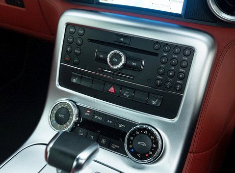 Mercedes-Benz SLS AMG 18