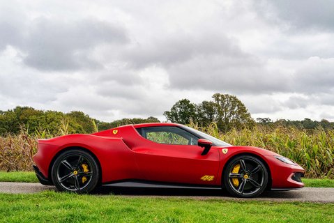 Ferrari 296 GTB 4