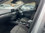 Ford Focus TITANIUM 6