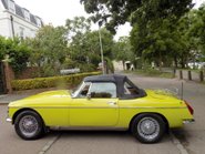 MG B ROADSTER 75