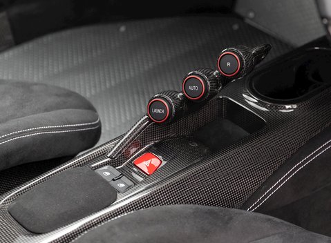 Ferrari 488 Pista 18