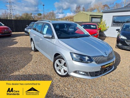 2015 SKODA FABIA 1.2 TSI SE L DSG EURO 6 S S 5DR YEAR 2015... photo