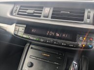 Lexus CT 200H F SPORT 32