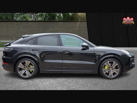 Porsche Cayenne V6 8