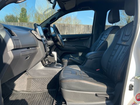 Isuzu D-Max BLADE DCB 3