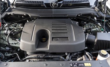 Land Rover Defender 110 X P400 30