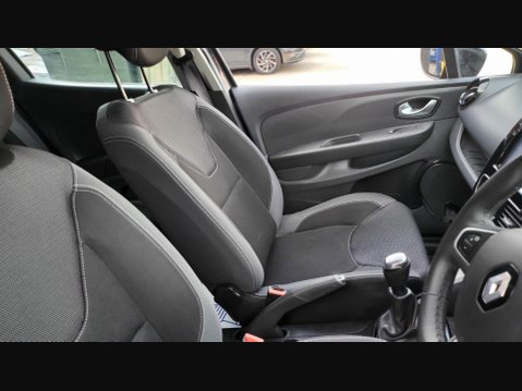 Renault Clio DYNAMIQUE NAV 25