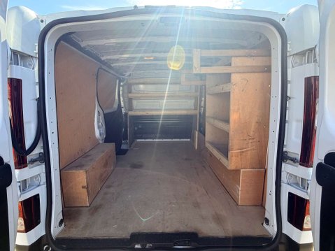 Renault Trafic 2.0 Trafic SL30 Advance Blue dCi 9